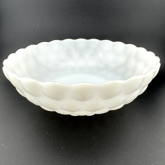 Vintage Anchor Hocking Milk Glass White "Bubble Bowl" Serving Dish 8,5x2,75" - Picture 1 of 7